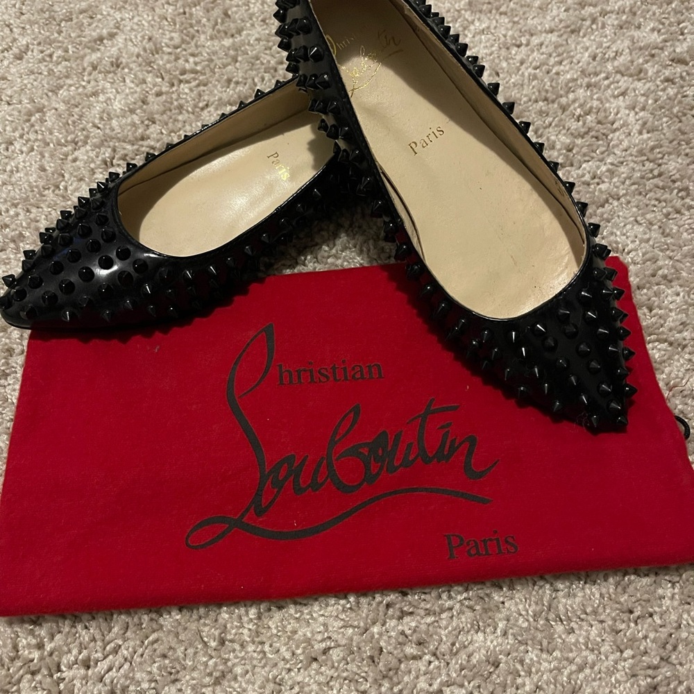 These Christian Louboutin‘s are more for a narrow foot. Still in awesome shape!!